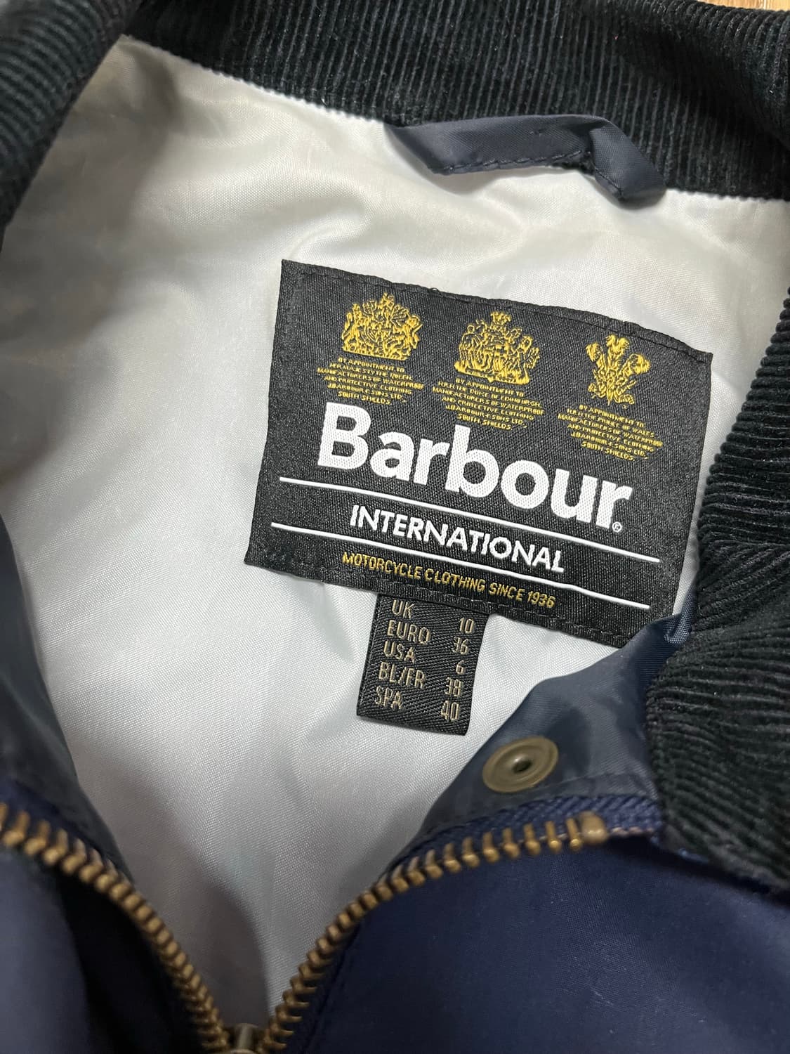 바버 인터내셔널 Oakwood 왁스 자켓 M 우먼스 상품이미지4