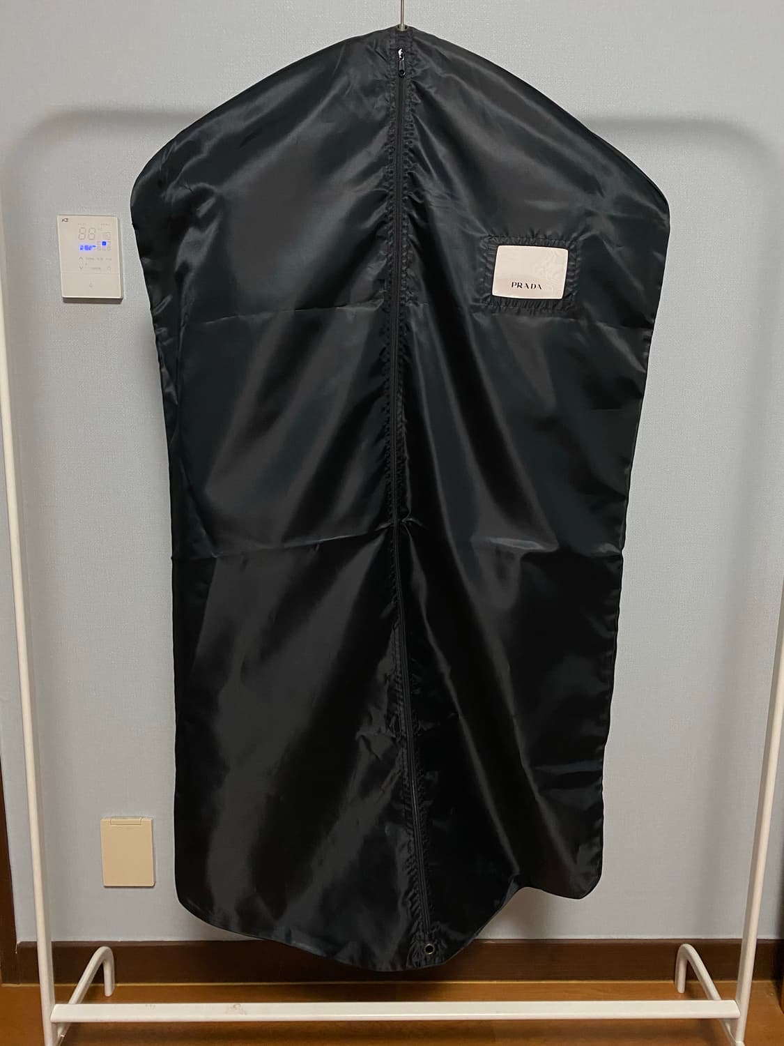 [M] 프라다 벨벳 데님 블루종 자켓 블랙 상품이미지5