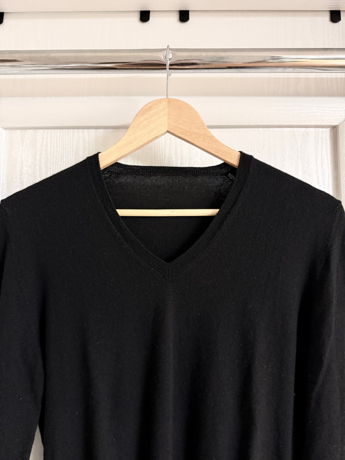 V-neck Knit Sweater 상품이미지2