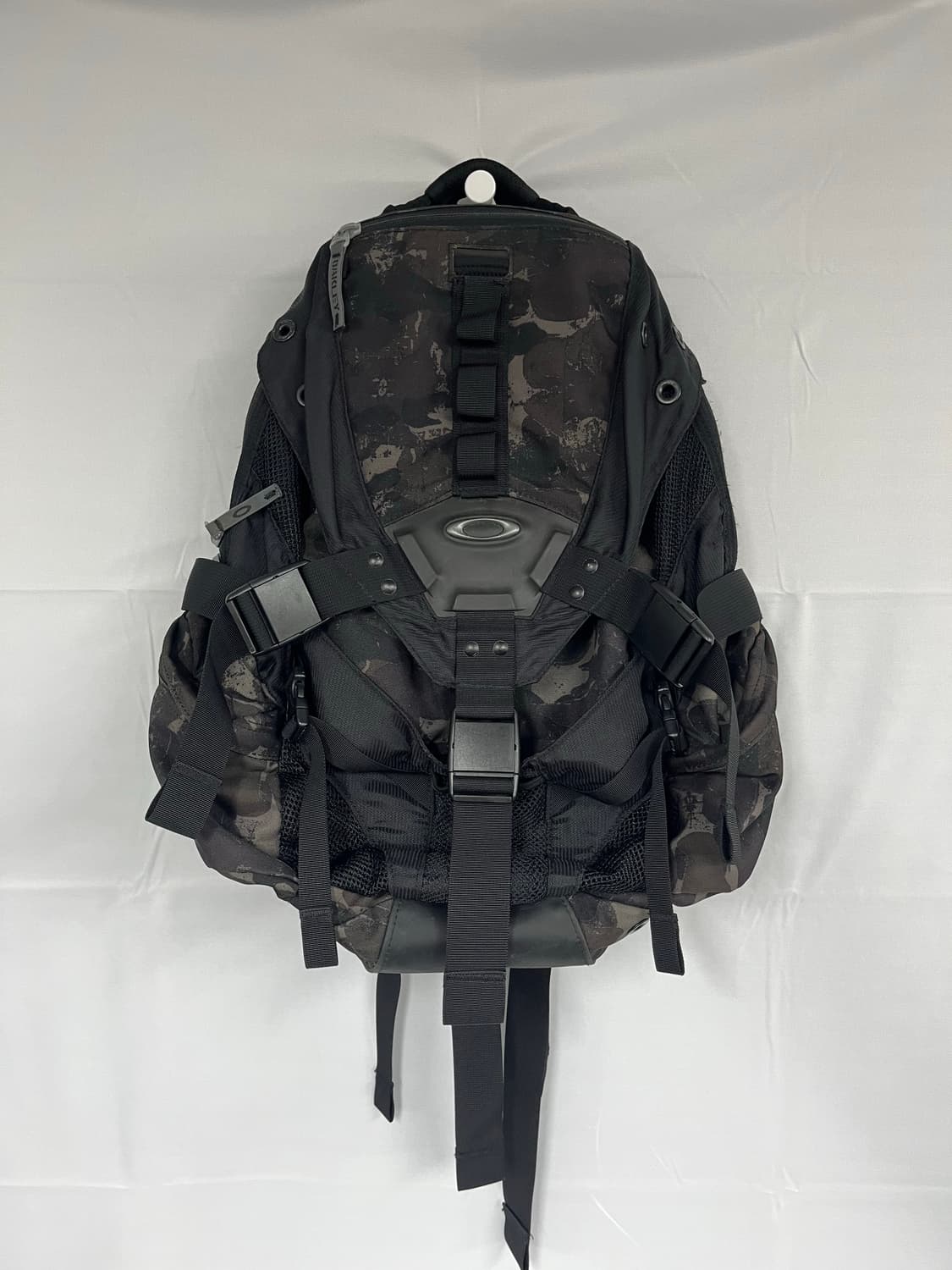 Oakley 오클리 카모 백팩 상품이미지1