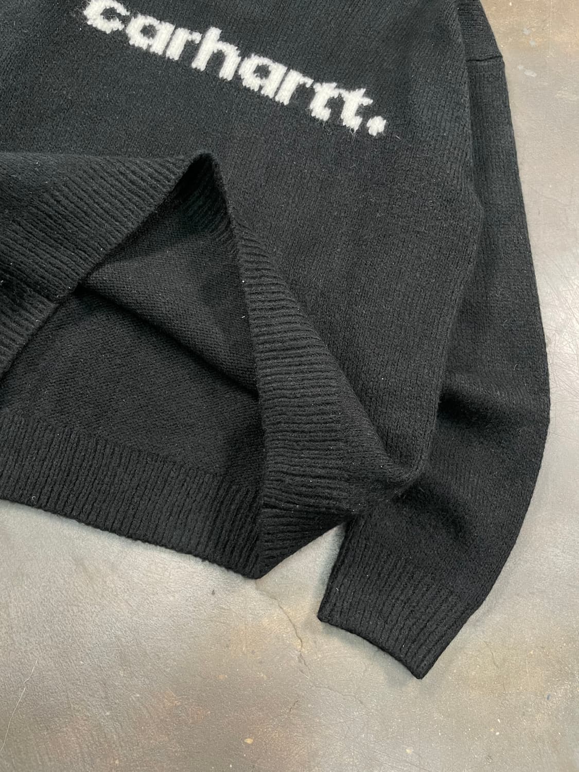 칼하트 wip 타입페이스 니트 상품이미지3