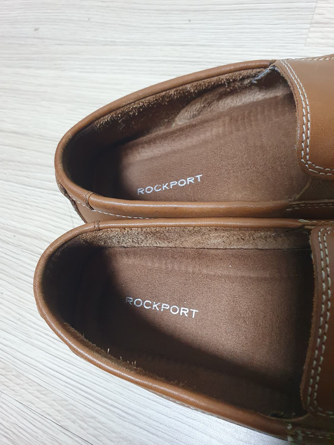 락포트 브라운 가죽 남성 로퍼 250 상품이미지8