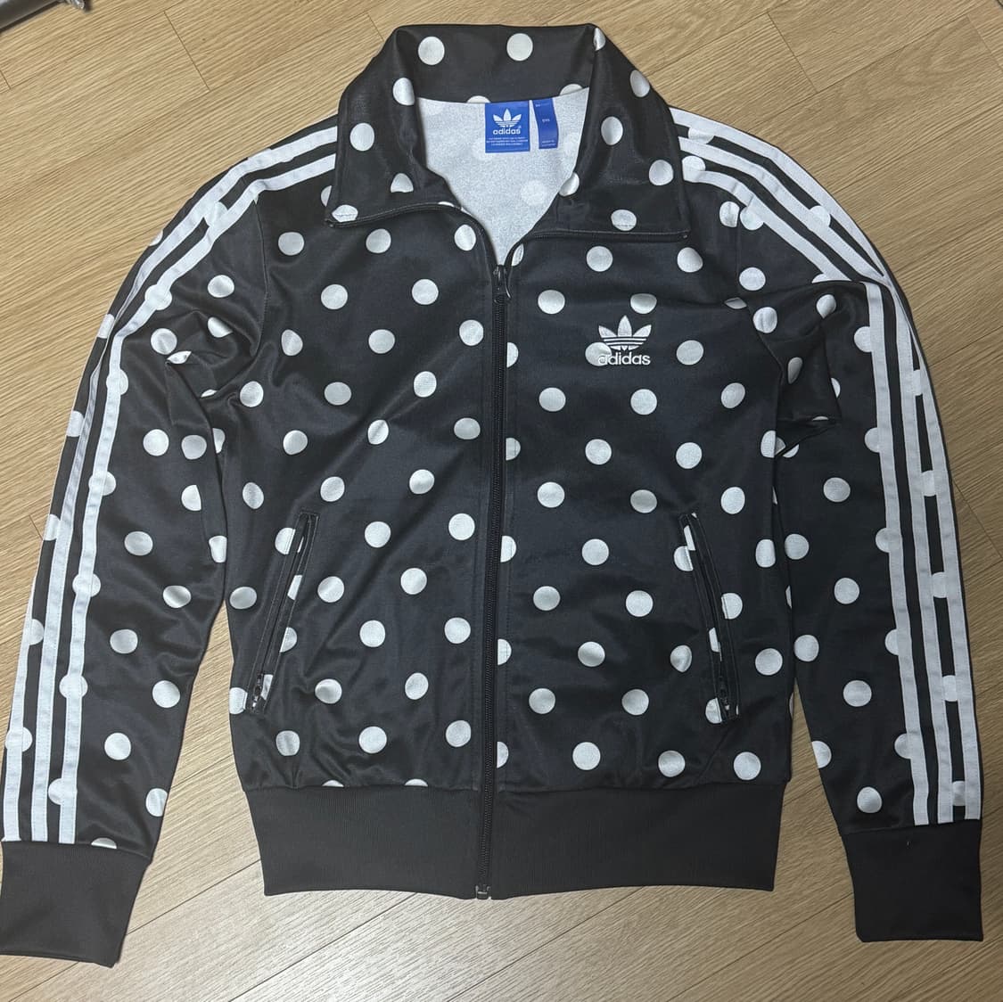 아디다스 도트 땡땡이 져지 M사이즈 나우아임영 착용 상품이미지1