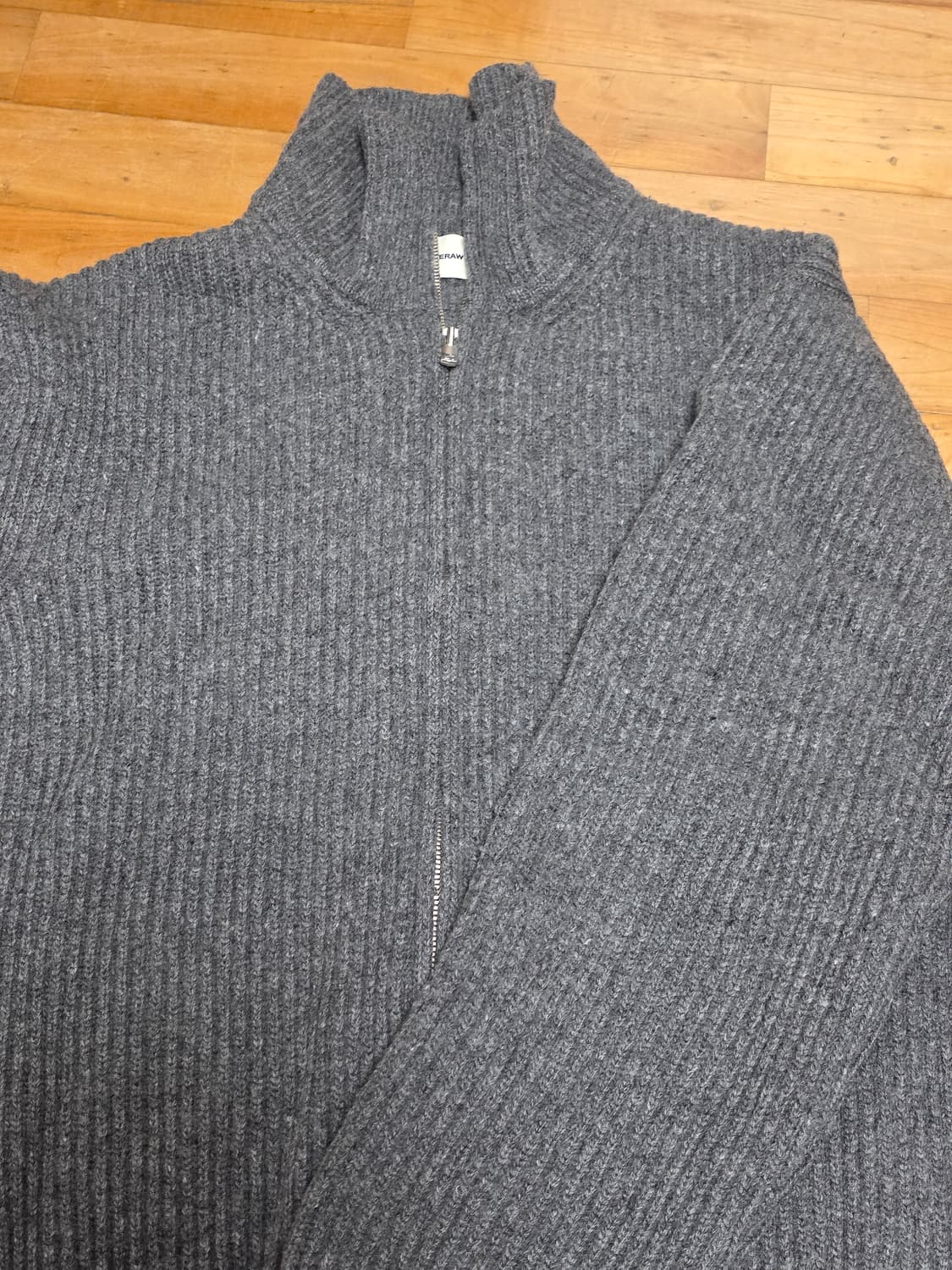 인더로우 로이 풀 집 니트 파카 - 딥 그레이 (2) 상품이미지4