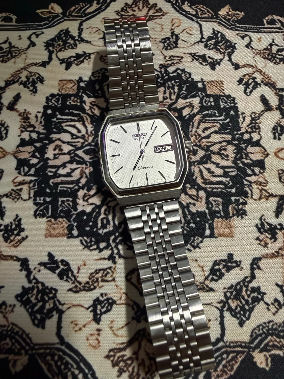 SEIKO 빈티지 쿼츠 시계 상품이미지1