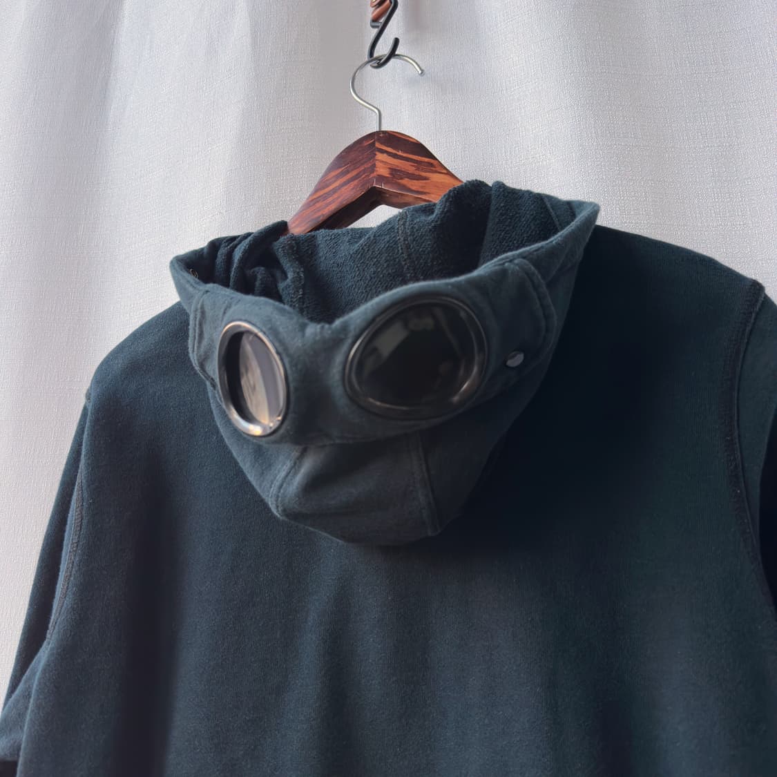 CP Company 고글 디테일 후드집업 워싱 블랙 M 상품이미지2