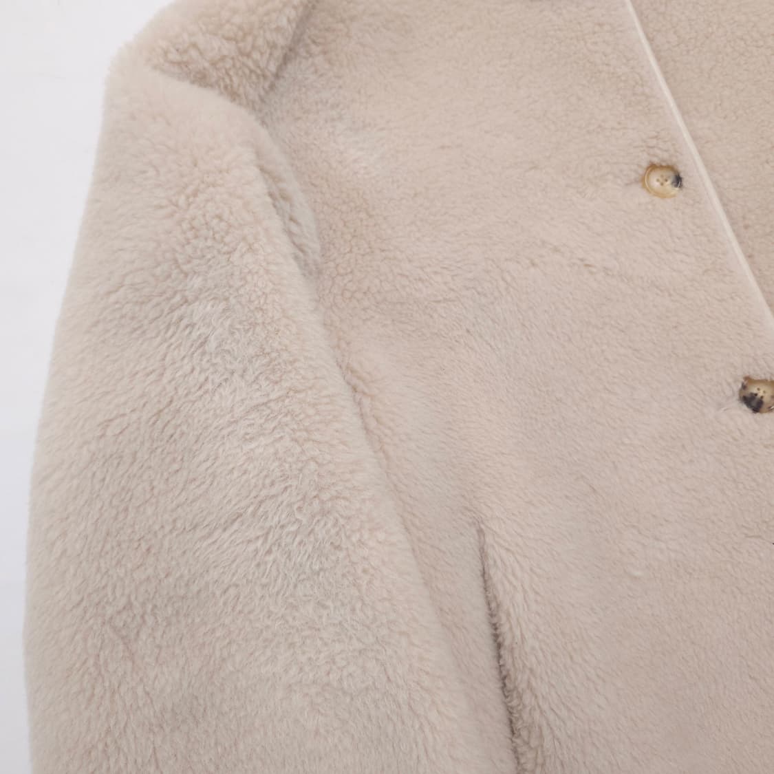 파사드패턴 램스울 리버시블 무스탕 상품이미지4