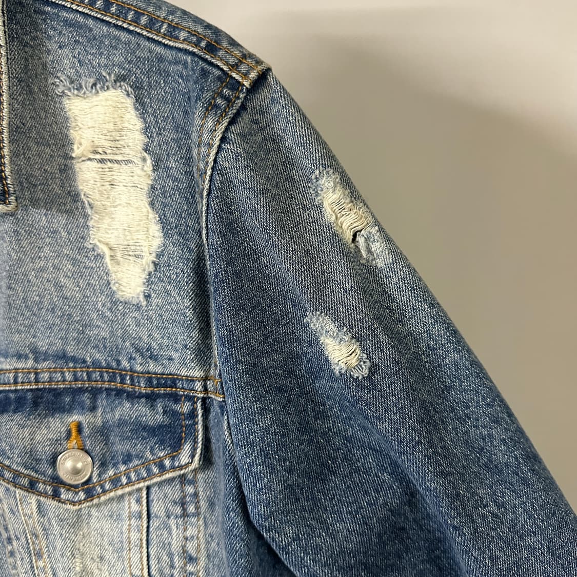 스트라디바리우스 디스트로이드 데님 자켓 상품이미지2