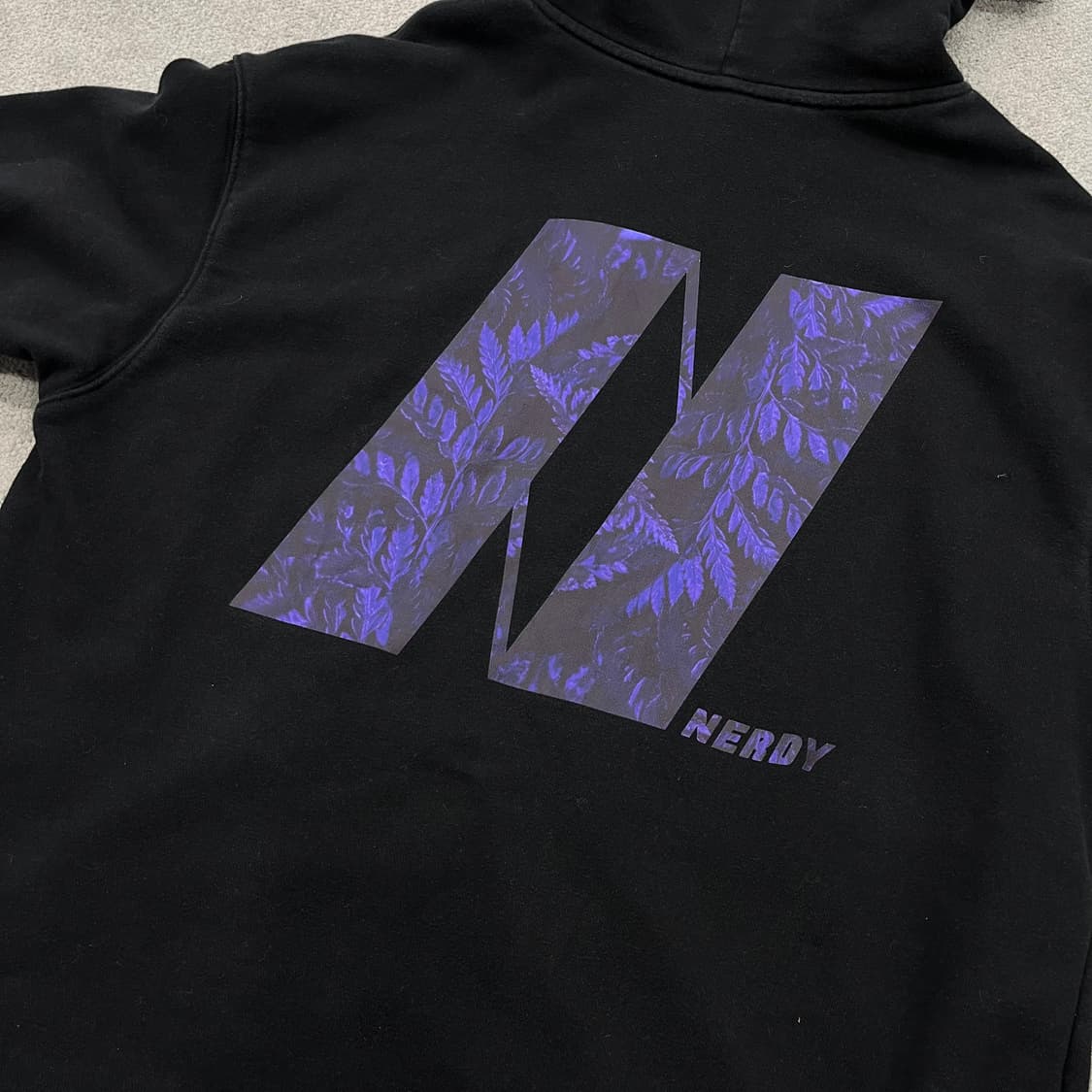 M 널디 백로고 후드티 상품이미지4