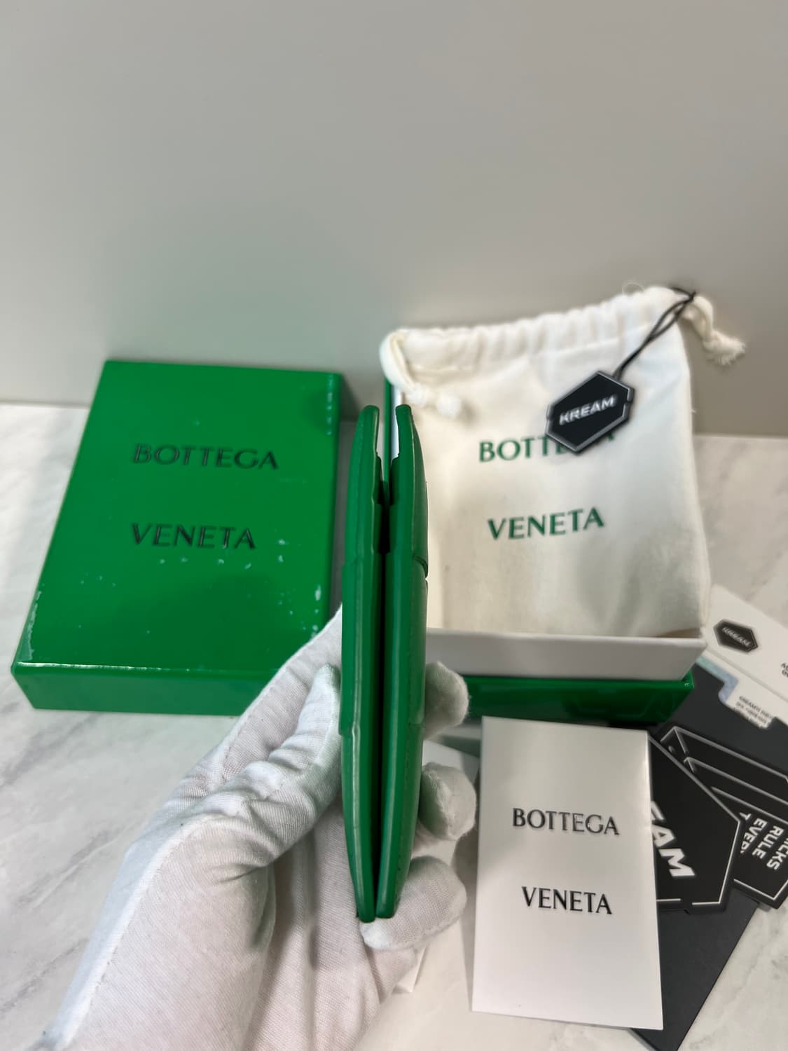 보테가베네타 플랩 카드지갑 상품이미지6