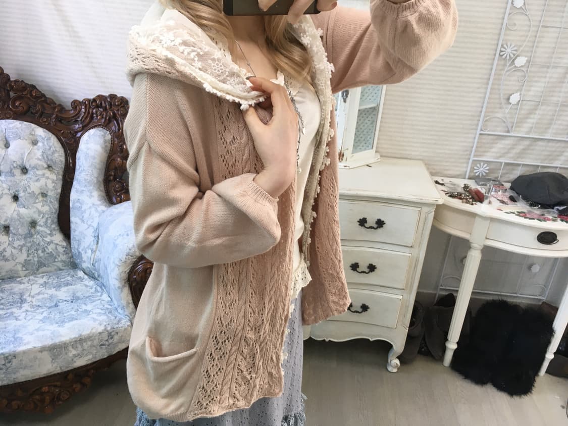 earth music pink beige lace cardigan 상품이미지5