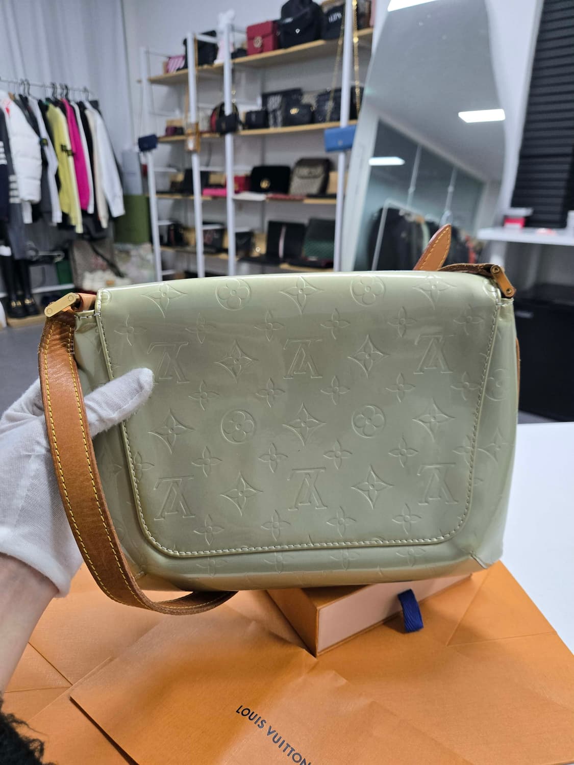 [50%세일] 루이비통 베르니 숄더백 상품이미지2