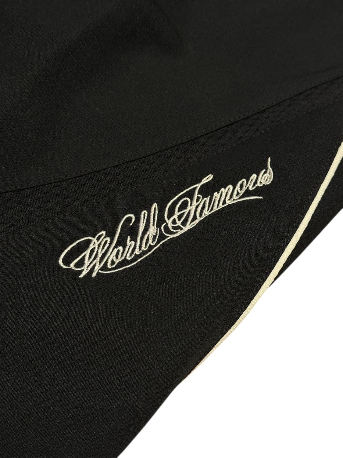 [M] 슈프림 x 나이키 트랙 팬츠 블랙 25SS 상품이미지4