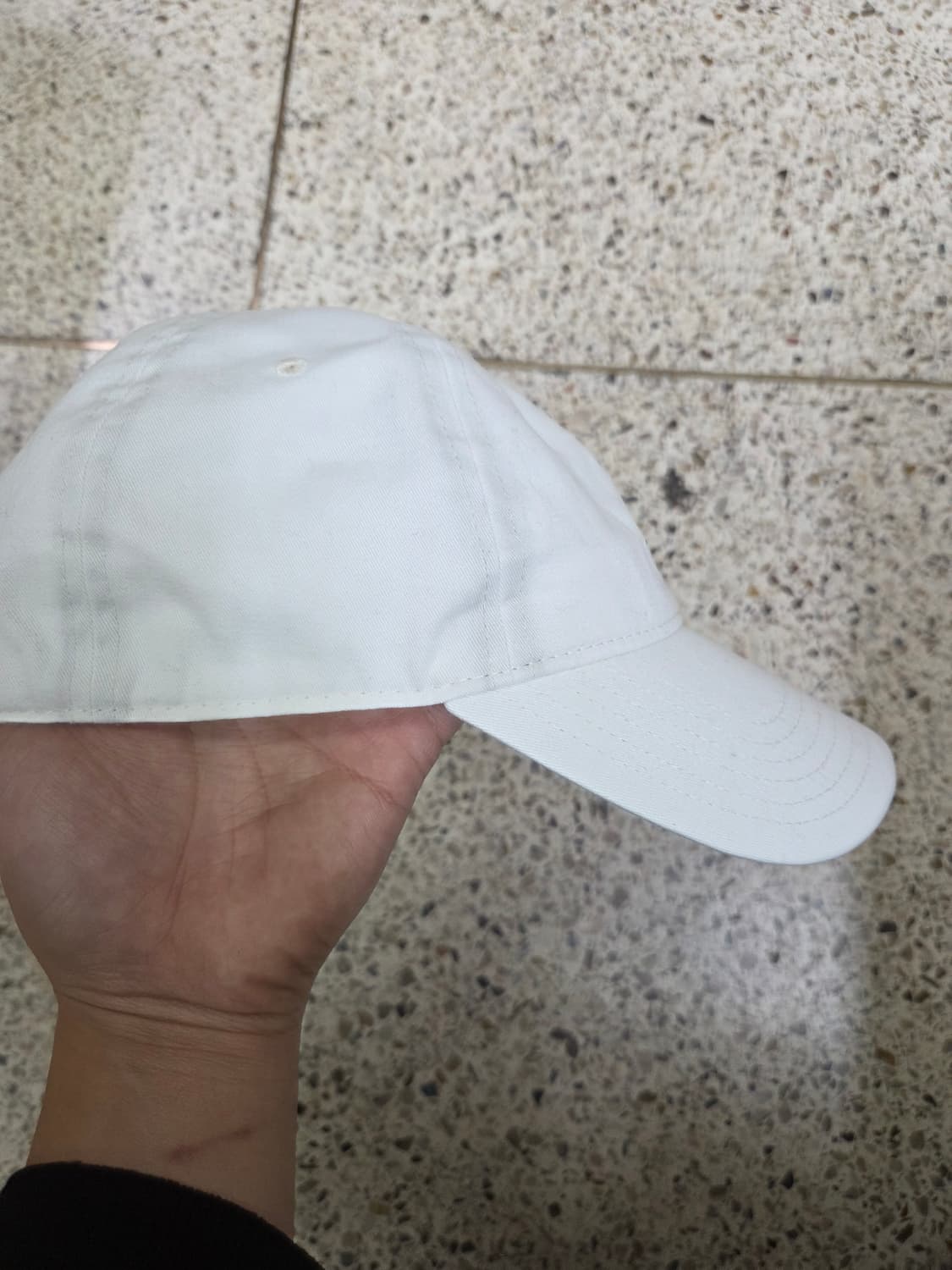 칼하트 화이트 모자 상품이미지4