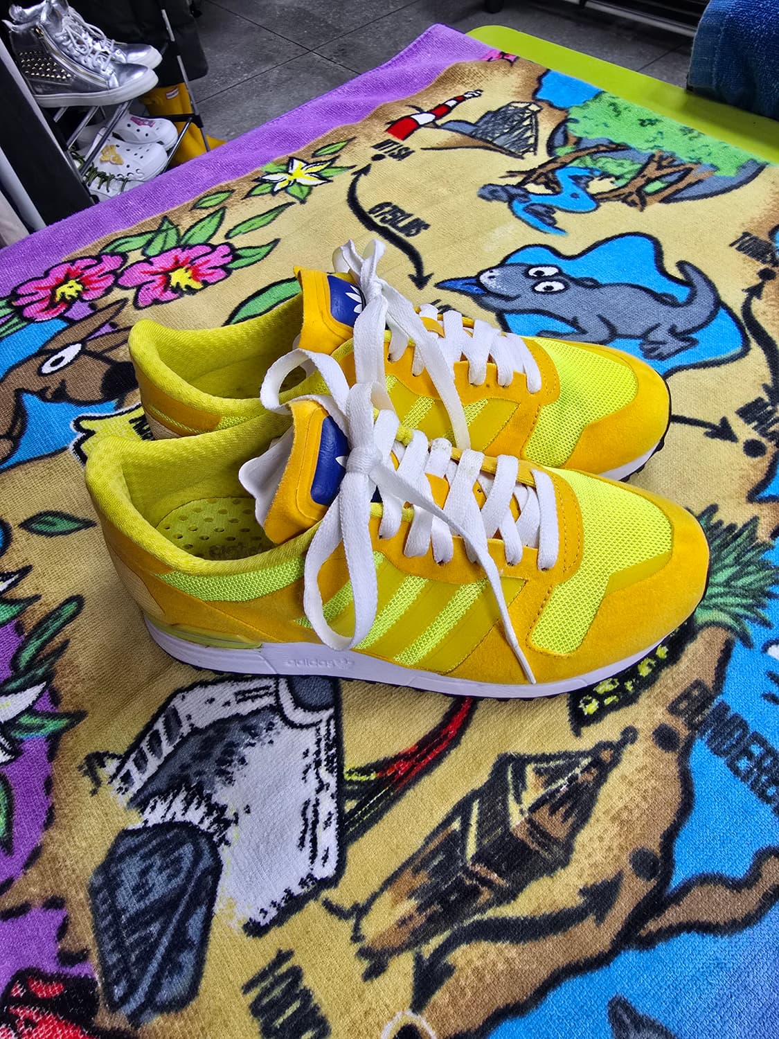 아디다스 운동화 옐로우 메쉬 스니커즈 (1503) 상품이미지2