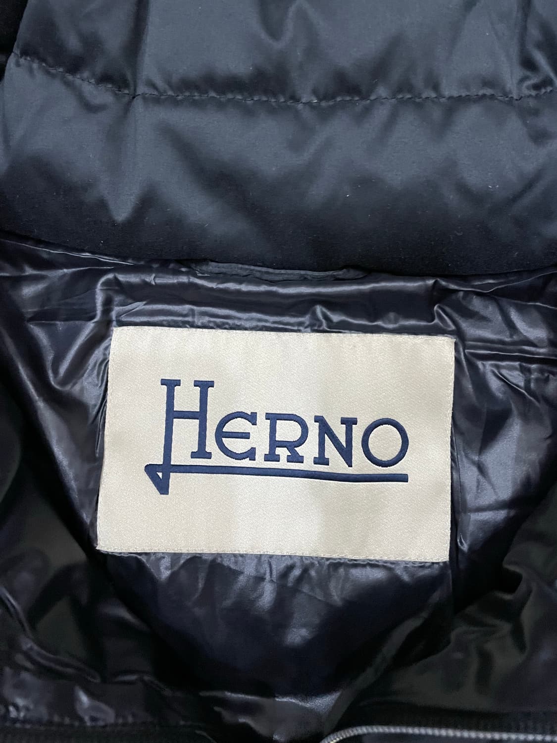 에르노 HERNO 구스 다운 패딩 블랙 38 상품이미지8