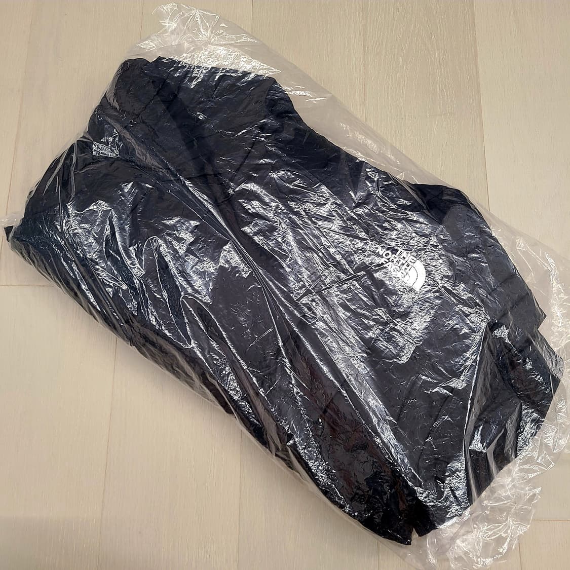 매장판 당일발송)노스페이스 웨이브 온 볼 경량패딩 L 상품이미지3