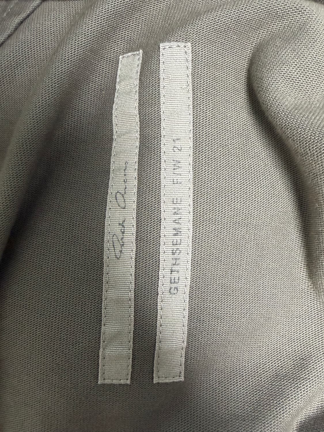 릭오웬스 비대칭 하이넥 지퍼 상품이미지4