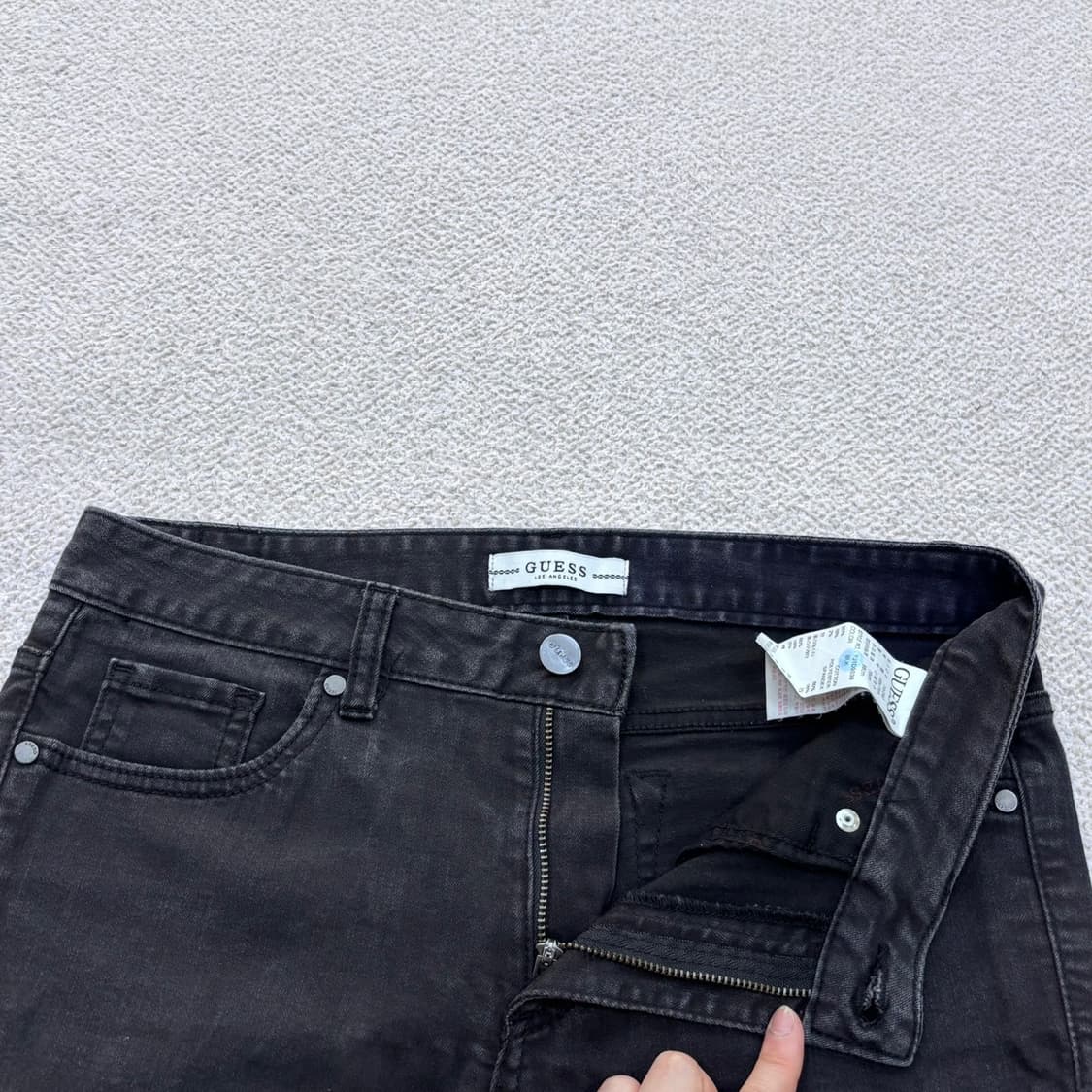 70(28) 게스 블랙 슬림핏 데님 팬츠 0428E 상품이미지4
