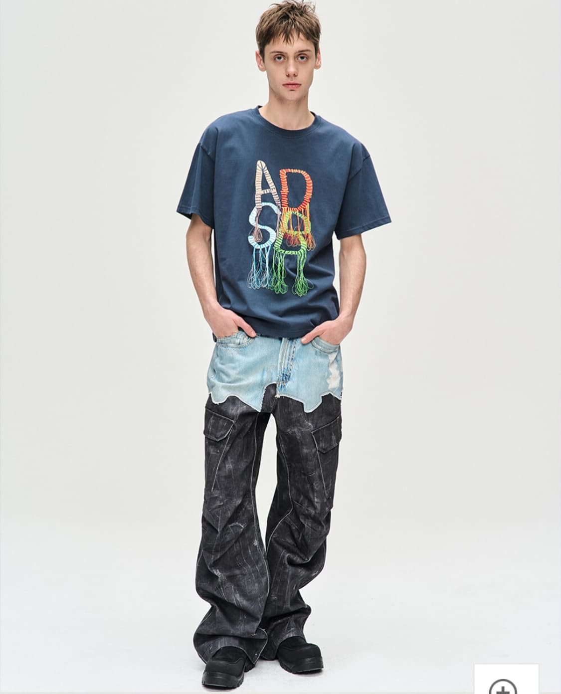 앤더슨벨  포우데님 스크래치 레더  프린티드 카고 팬츠 상품이미지3