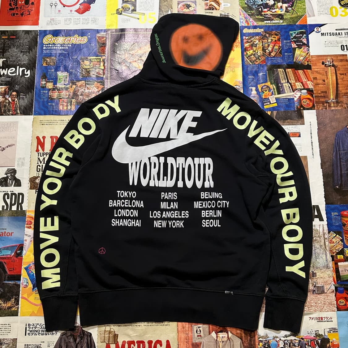 나이키 월드투어 블랙 후드티 상품이미지2