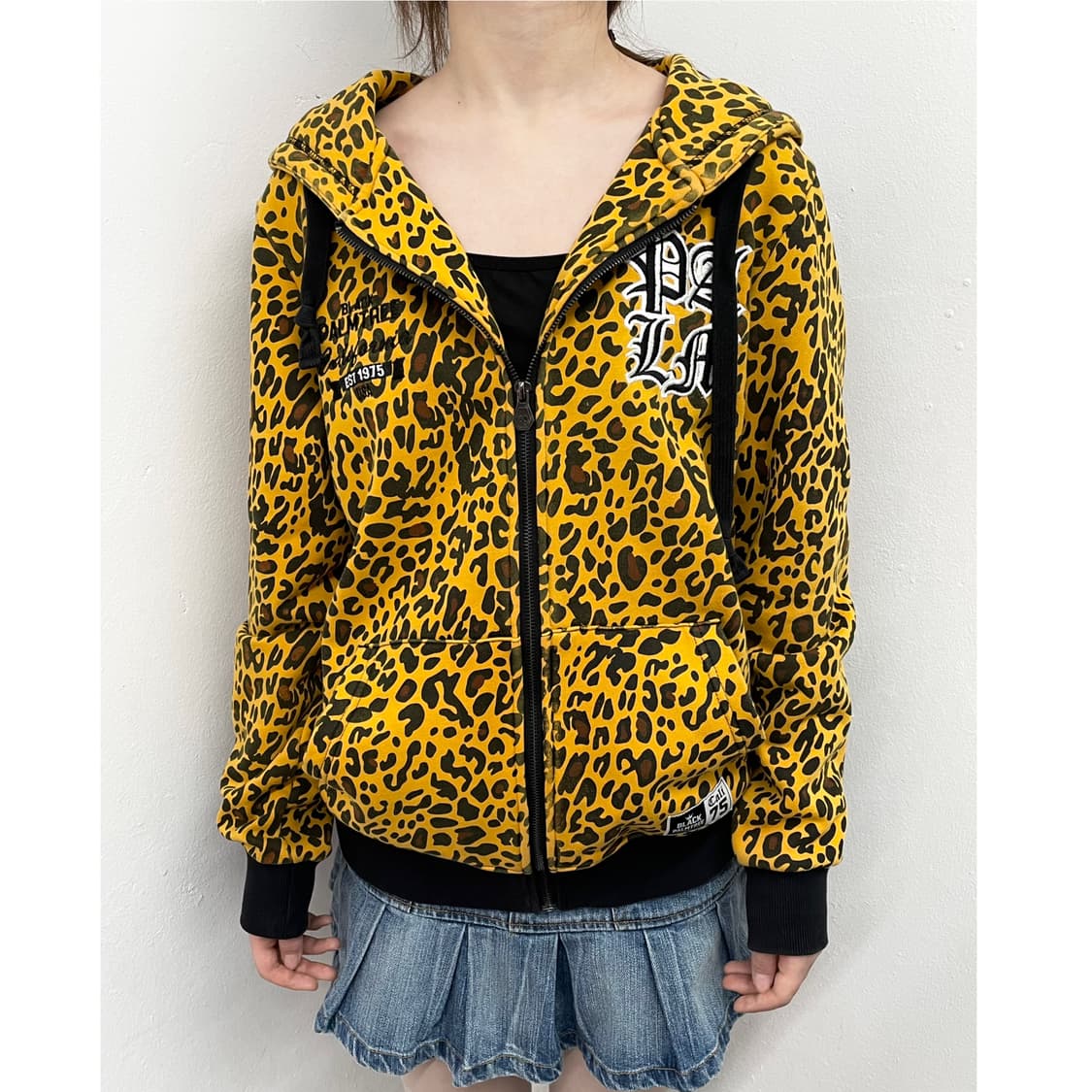 갸루 레오파드 자수패치 후드집업 상품이미지1