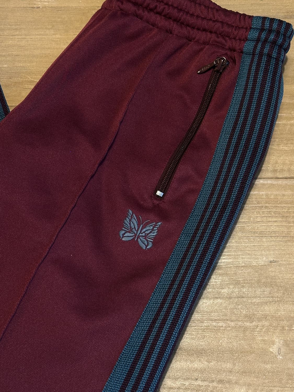 [판매]니들스 트랙팬츠 마룬컬러 상품이미지2