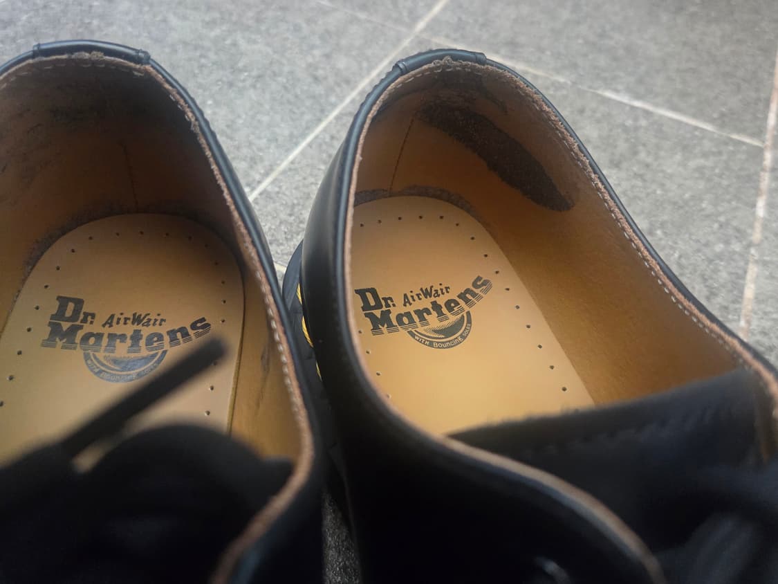 UK8 270 닥터마틴 1461 스무스 블랙 3홀 상품이미지4