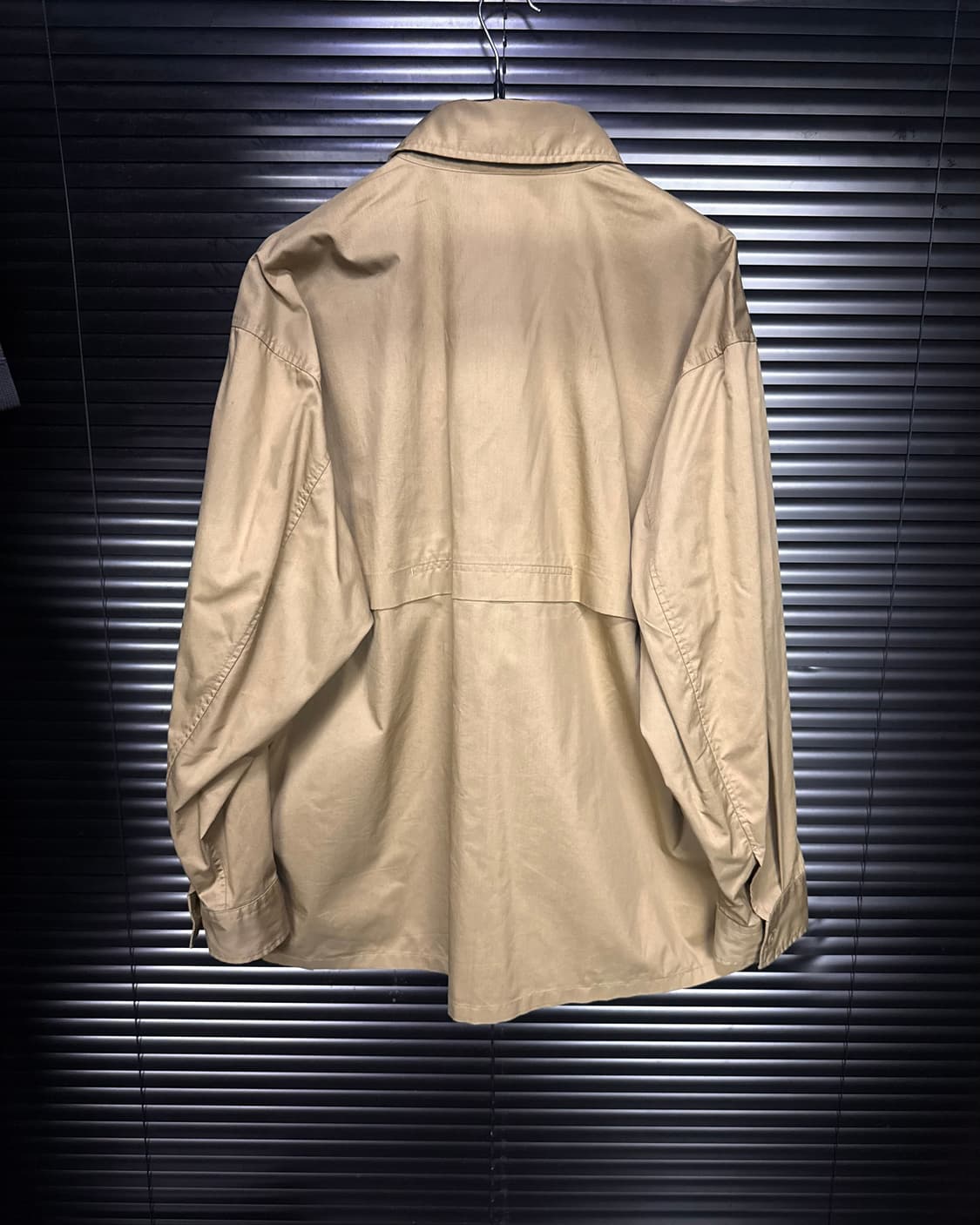유니클로U 르메르 유틸리티 셔츠 남방 베이지 XL 105 면 나일론 카키 상품이미지5