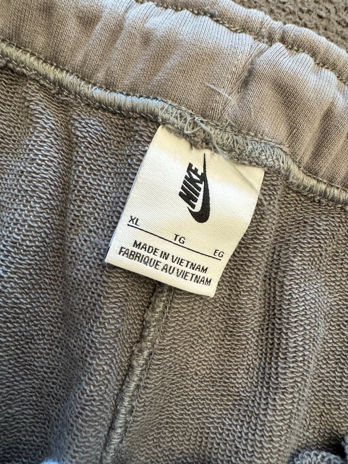 나이키 솔로 스우시 트랙 팬츠 처분  상품이미지3