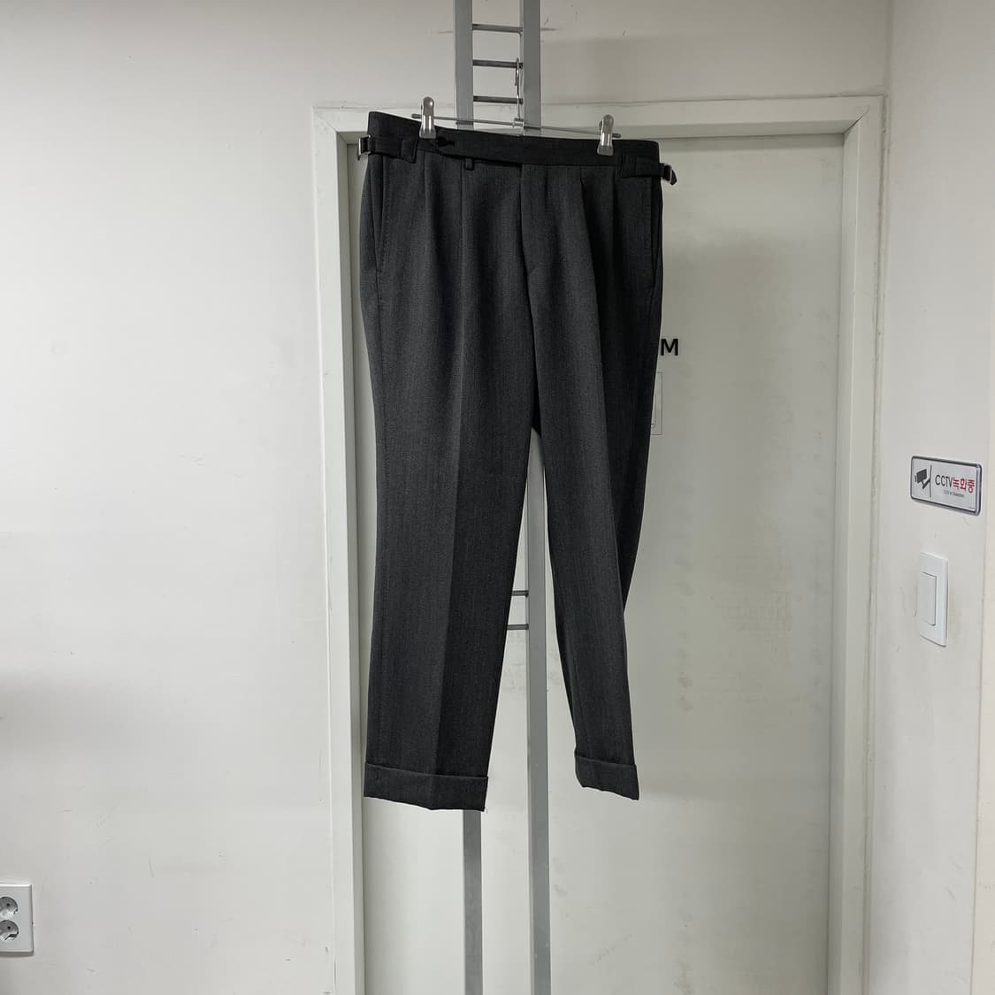 LIBRARY 슬랙스 48 상품이미지1