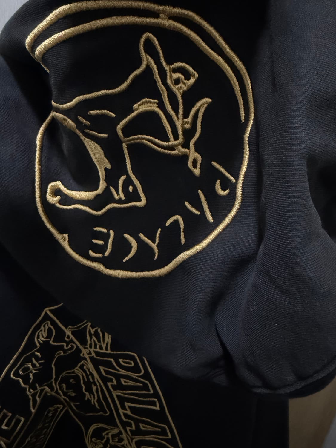 팔라스 [새상품.정품] 트라이아키올로지 (시세 40만) 후드티 XL() 상품이미지9