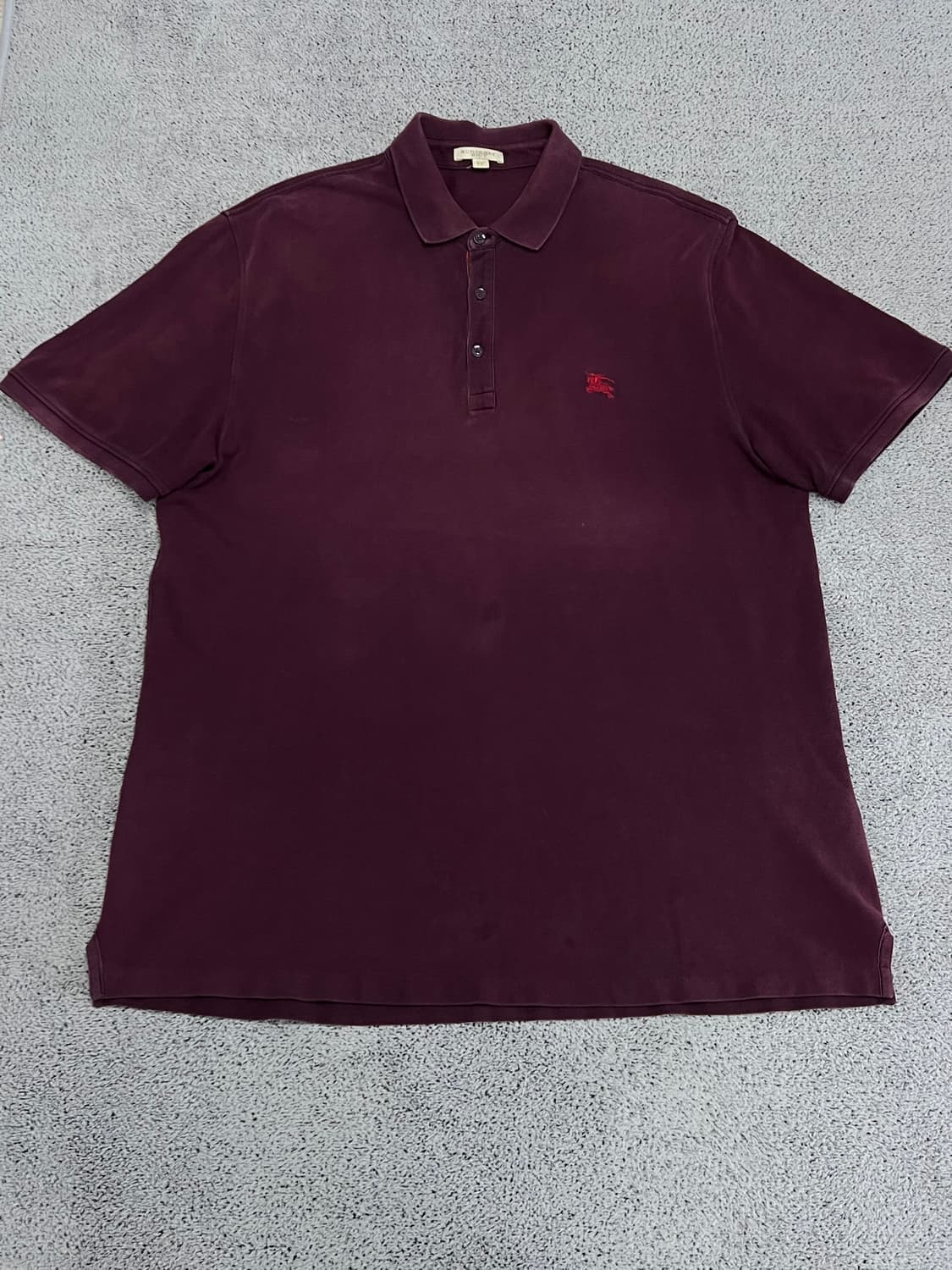 (XXL) 버버리 버건디 반팔 카라 티 상품이미지1