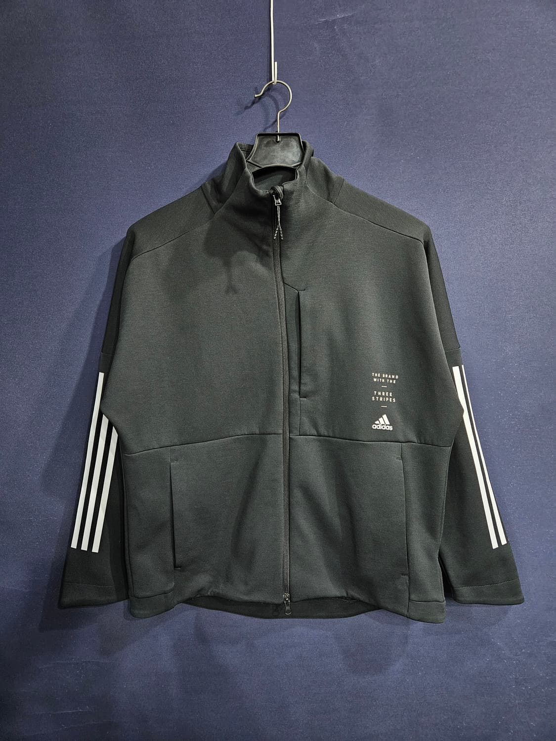 아디다스 삼선 블랙차콜 남성 105 져지 집업자켓  상품이미지1