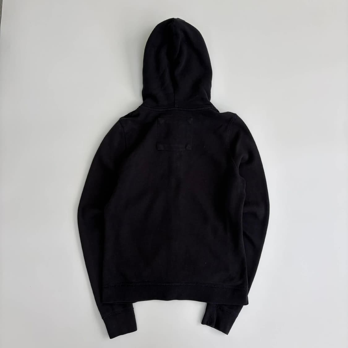 아베크롬비 y2k 여리핏 블랙 걸즈 대장급 후드집업 희귀져지(M) 상품이미지2