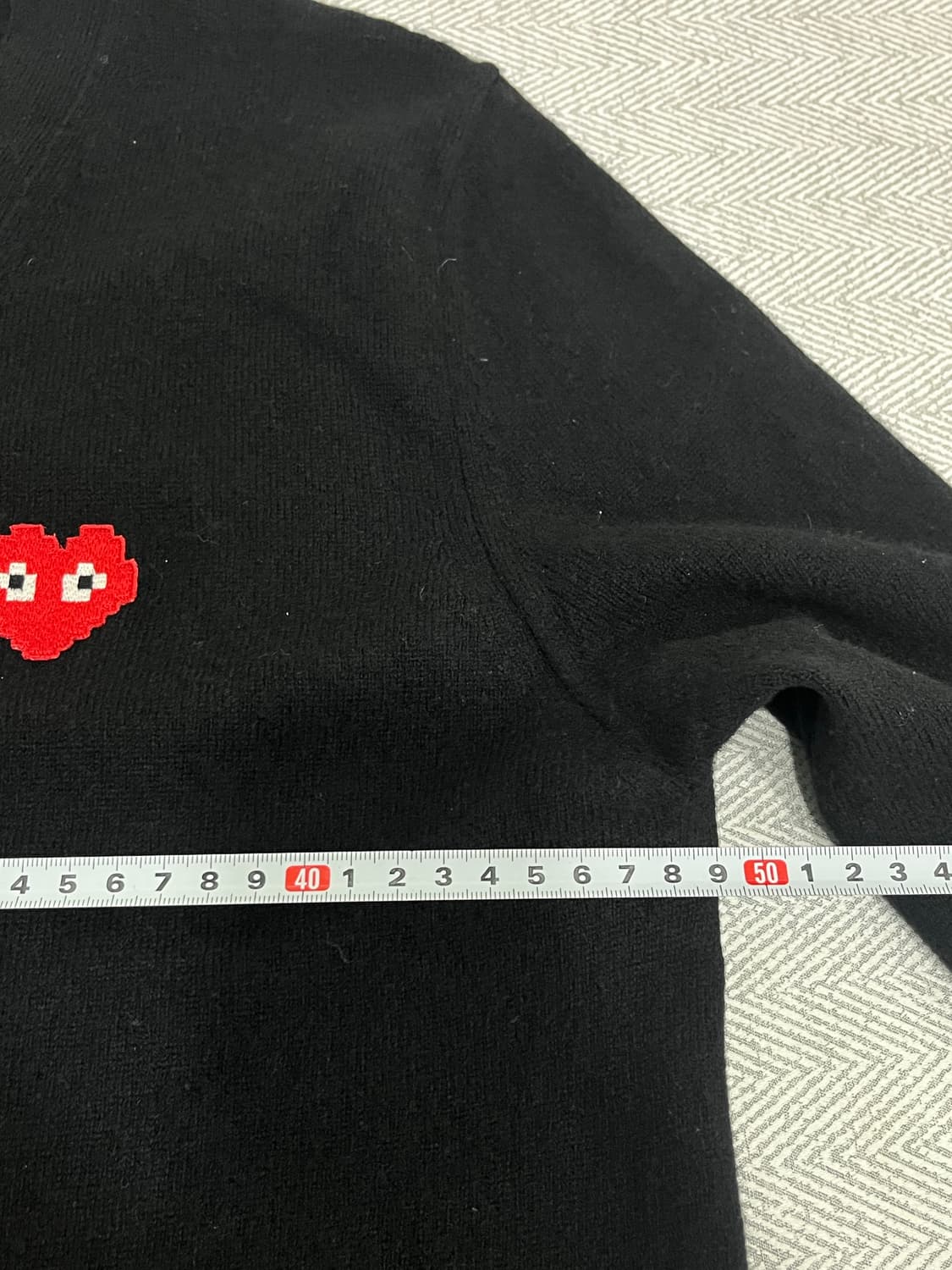 꼼데가르송 x 인베이더 픽셀 레드 와펜 가디건 M 상품이미지9