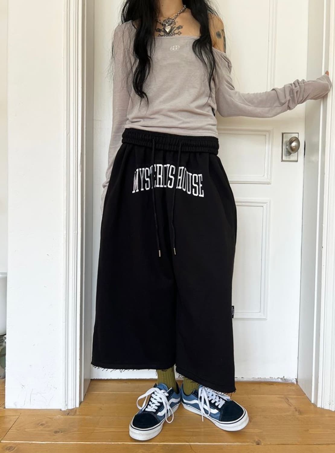 더미스테리어스호텔 와이드 버뮤다 상품이미지1