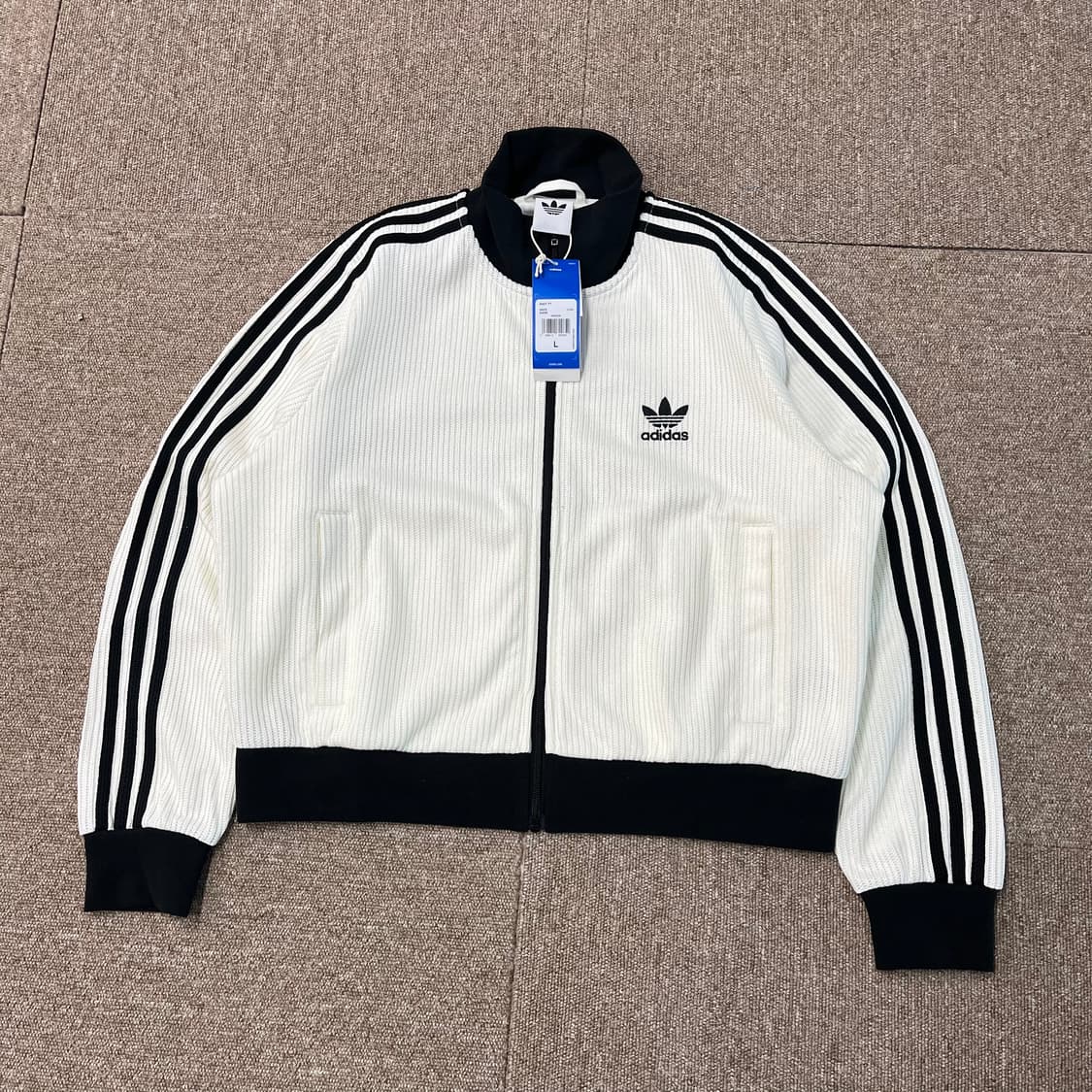 새상품 아디다스 니트 트랙탑 상품이미지2