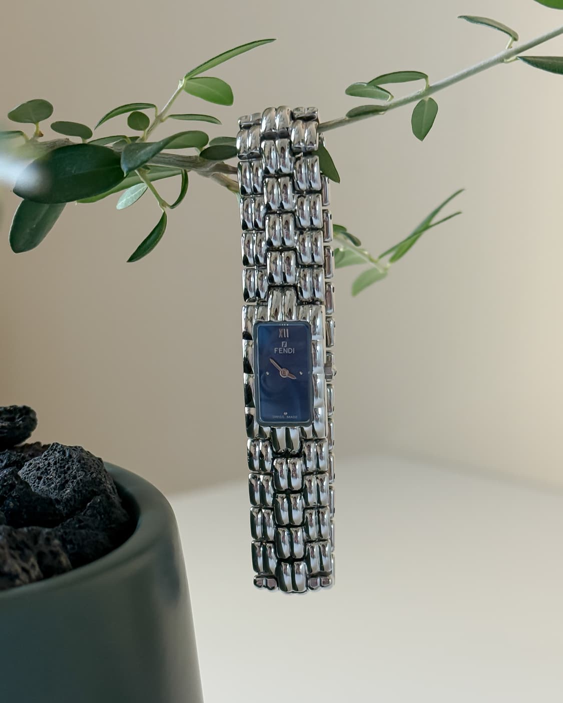 펜디 스퀘어 브레이슬릿 시계 상품이미지2