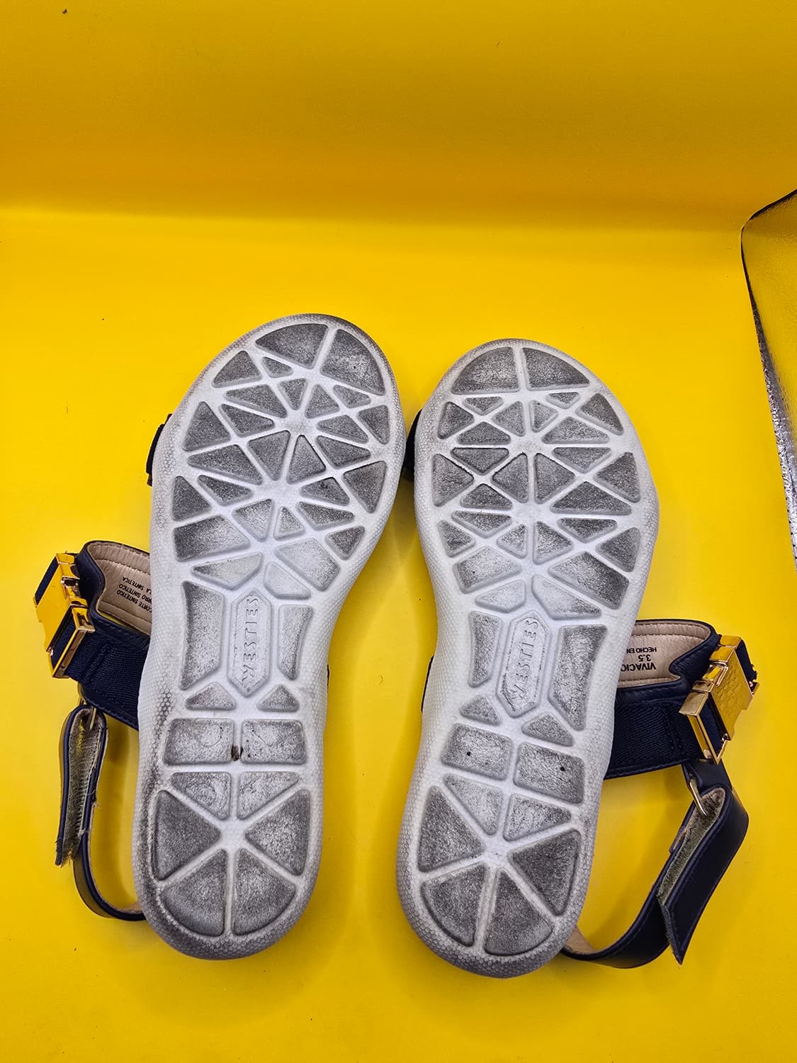 웨스티스 스트랩 샌들 (235) 상품이미지6