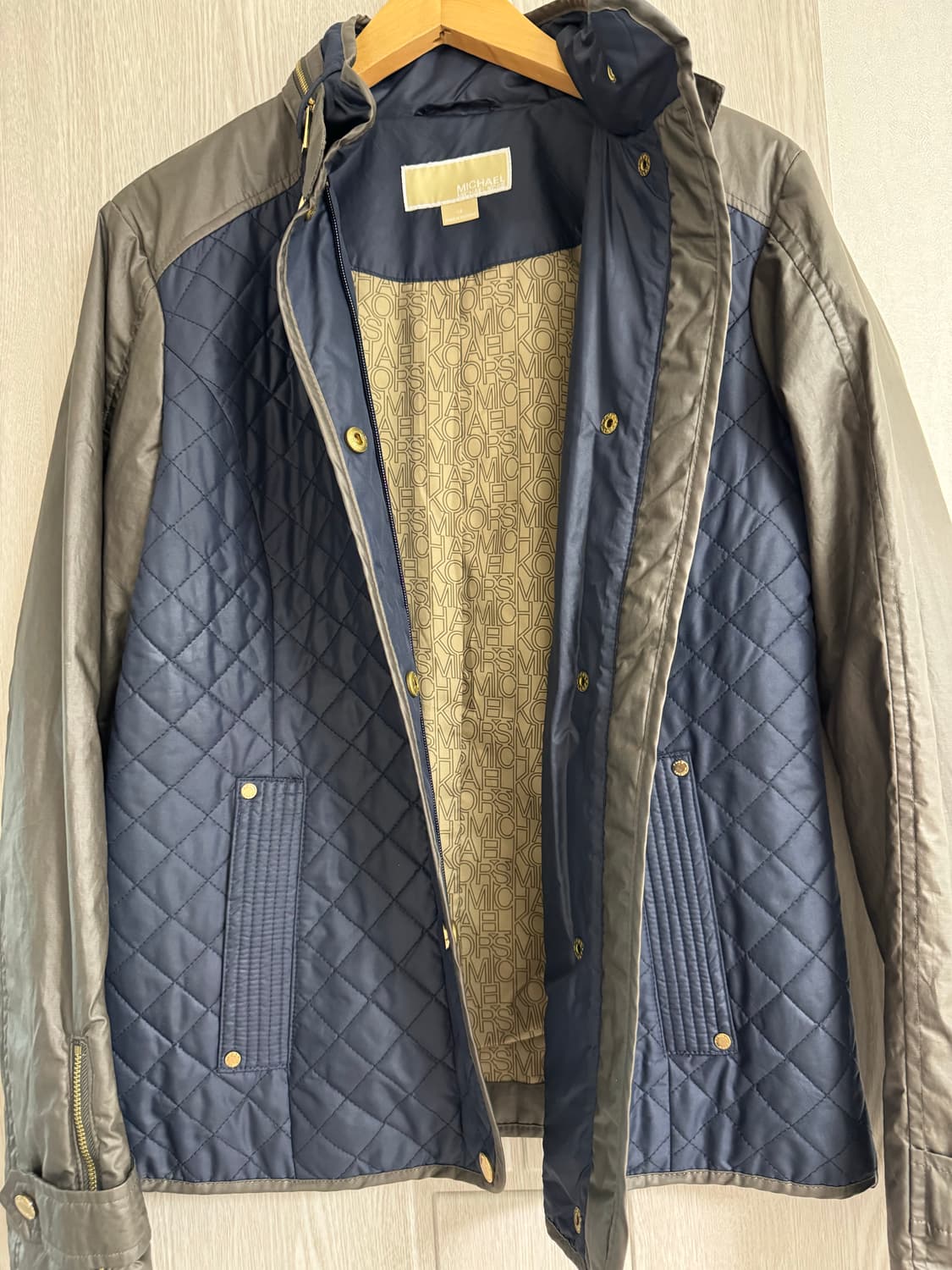 마이클 코어스 퀄팅 자켓 네이비 XS 상품이미지2