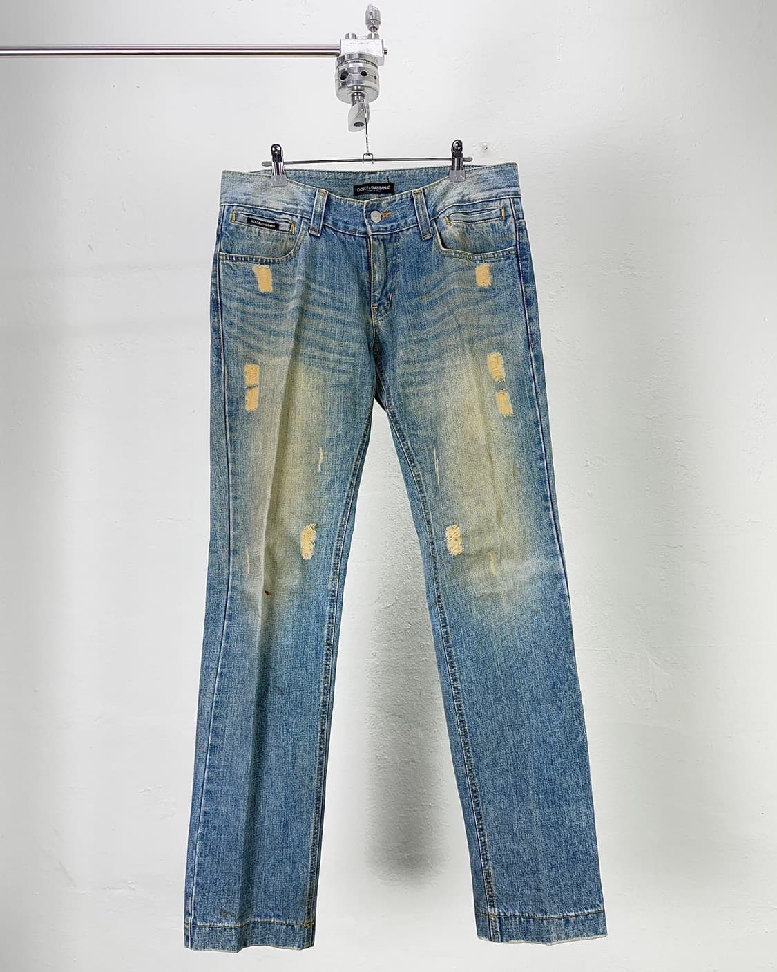 돌체앤가바나 백 플레이트 디스트로이드 그리니 데님 팬츠 상품이미지1