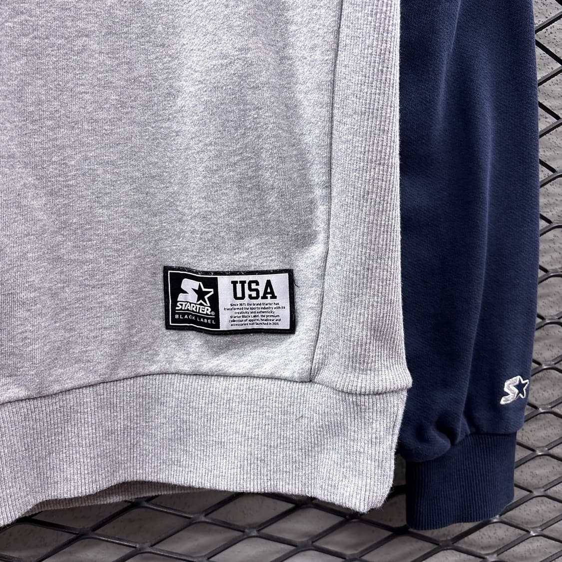 스타터 USA 트레이닝 스웻셔츠 후면그래픽 디테일 그레이 상품이미지6