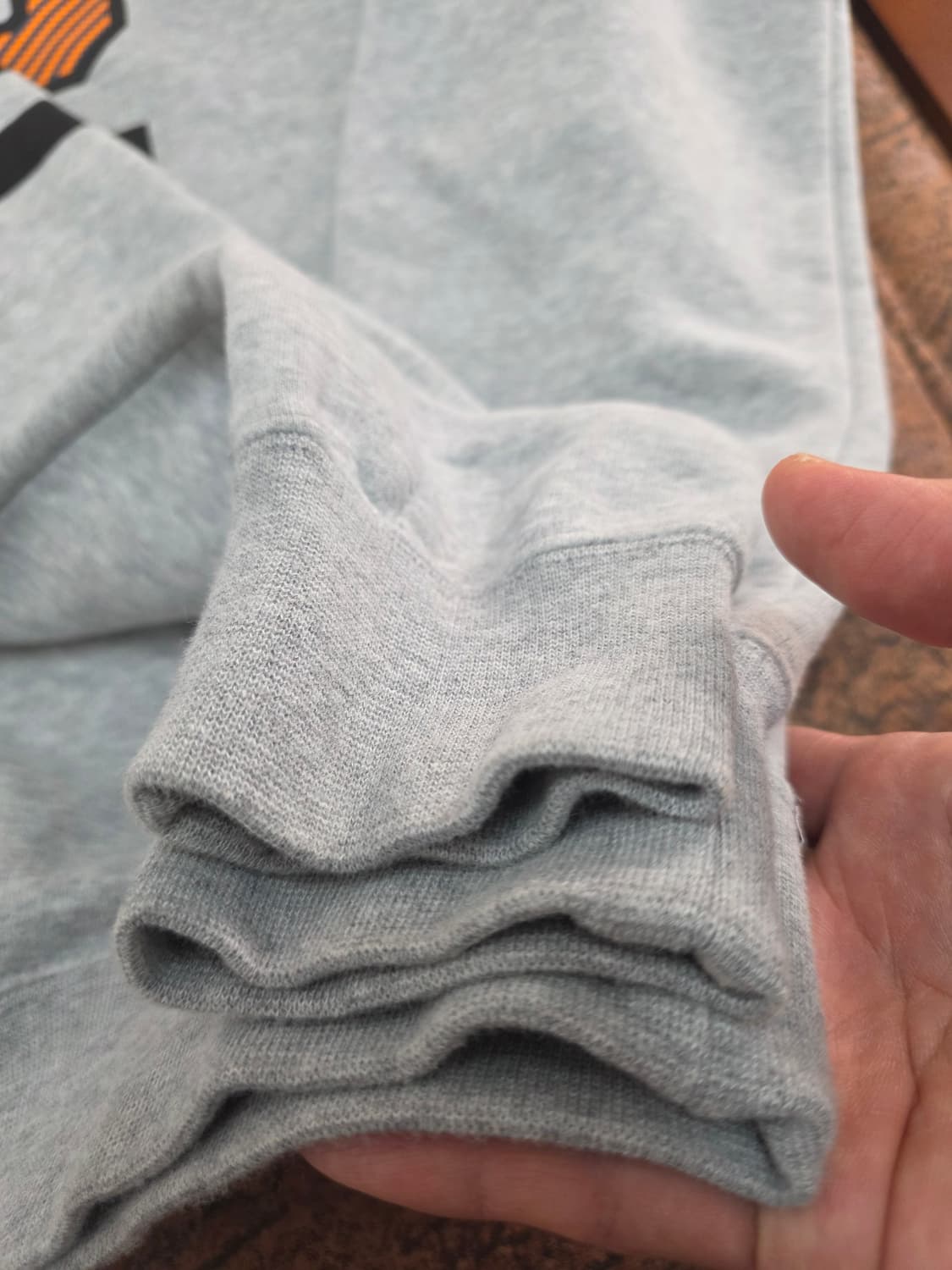 아디다스 타이거 프린팅 기모 맨투맨 상품이미지6