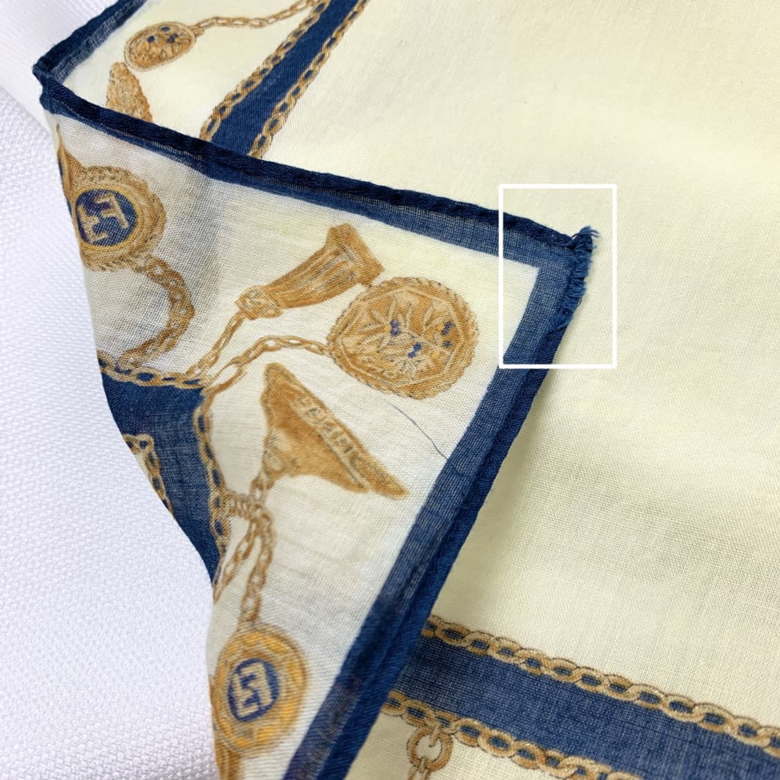 [정품] Fendi 펜디 키링패턴 빈티지 쁘띠스카프 손수건 상품이미지4