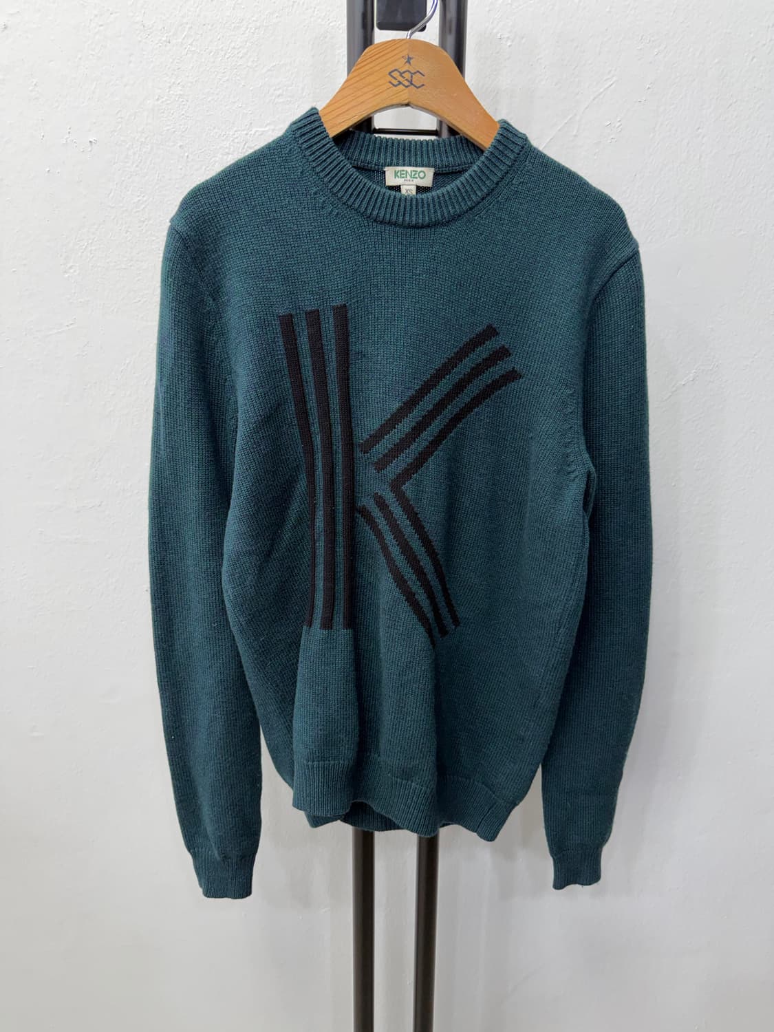 정품) KENZO 겐조 여성니트 XS 상품이미지1