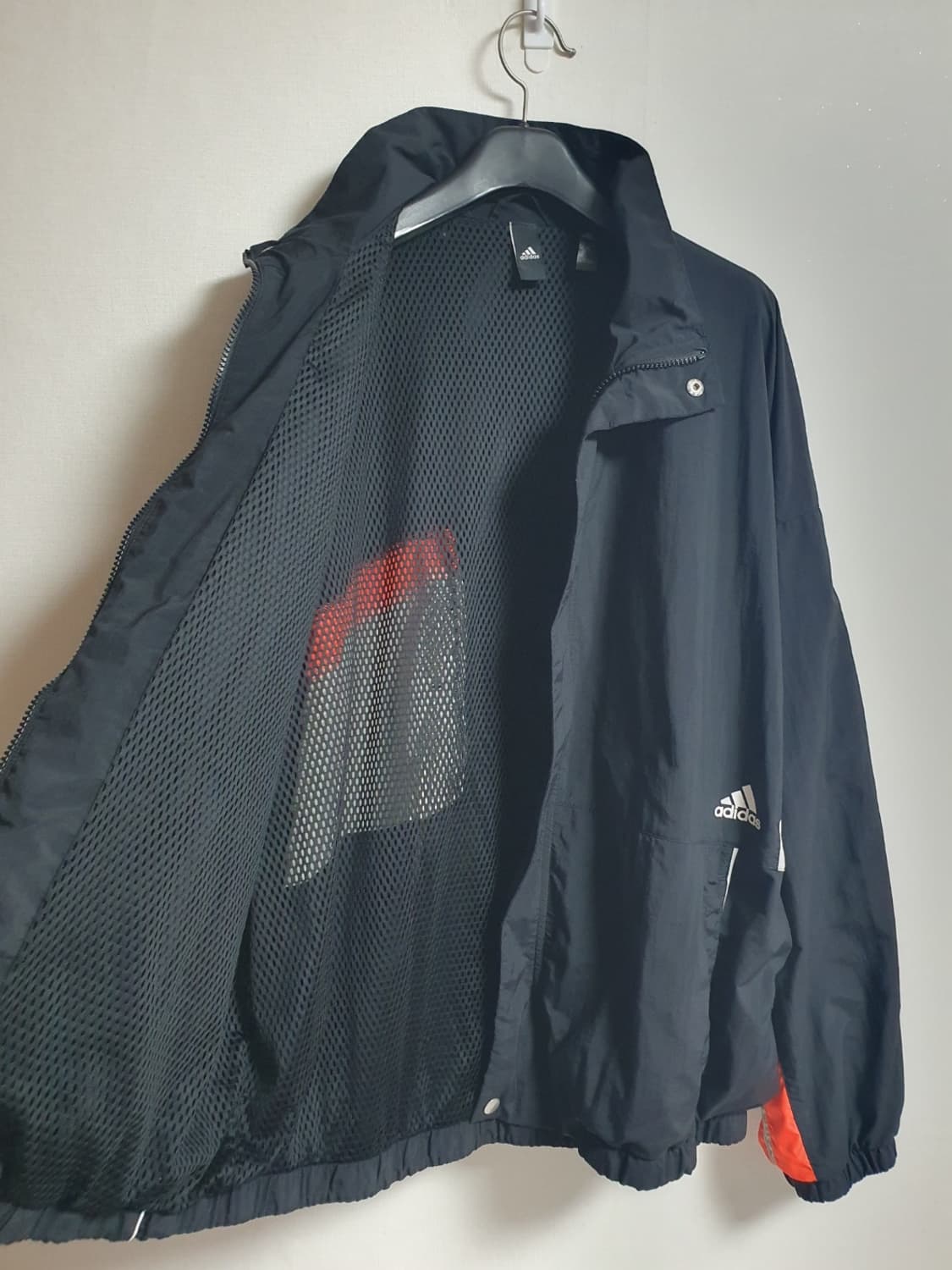 아디다스 바람막이 오버핏 컬러블록 윈드자켓 블랙 XL 상품이미지3