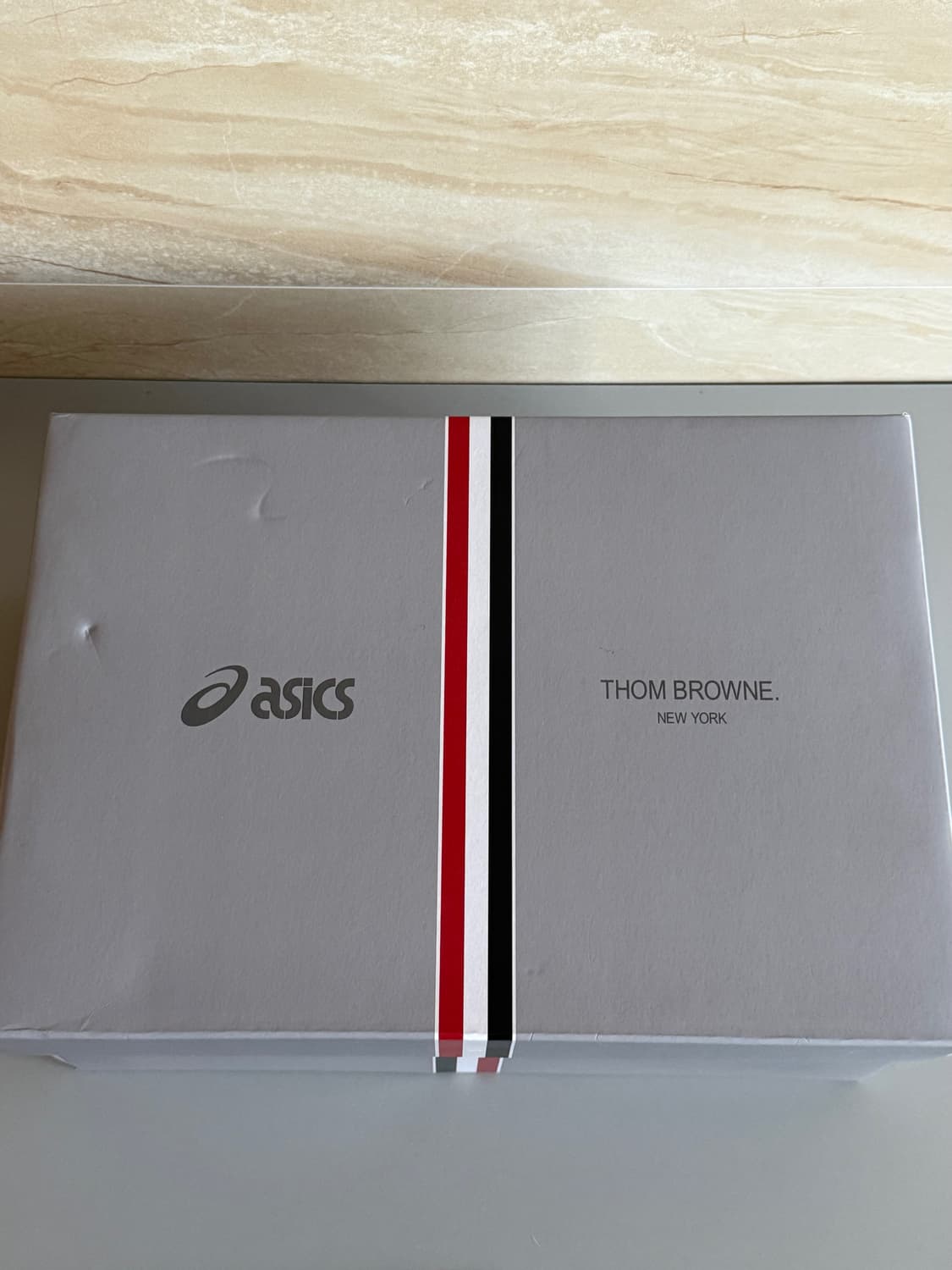 톰브라운 아식스 젤카야노14 블랙 (새상품) 상품이미지2