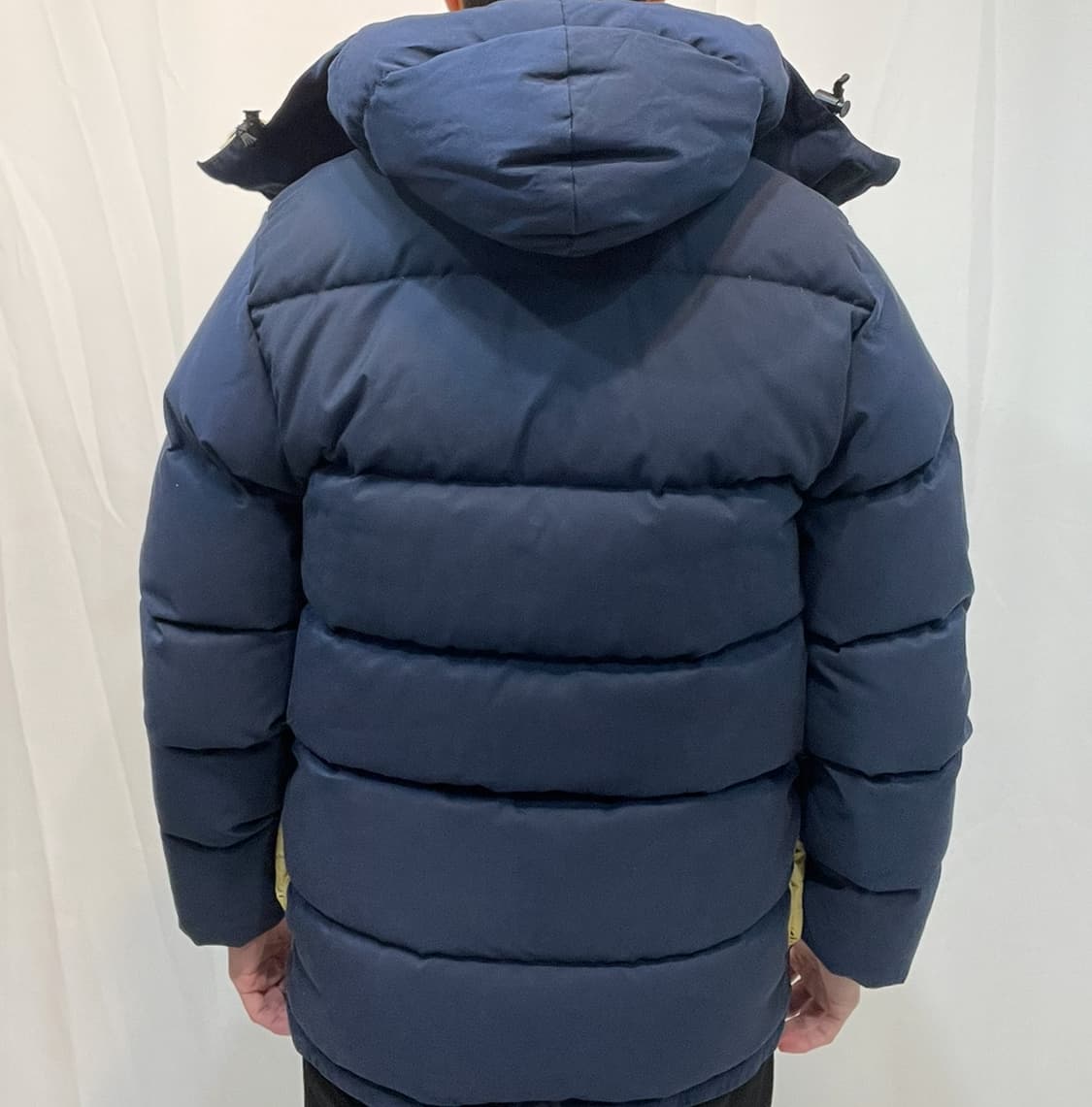 크레센트다운웍스 패딩 M 상품이미지2