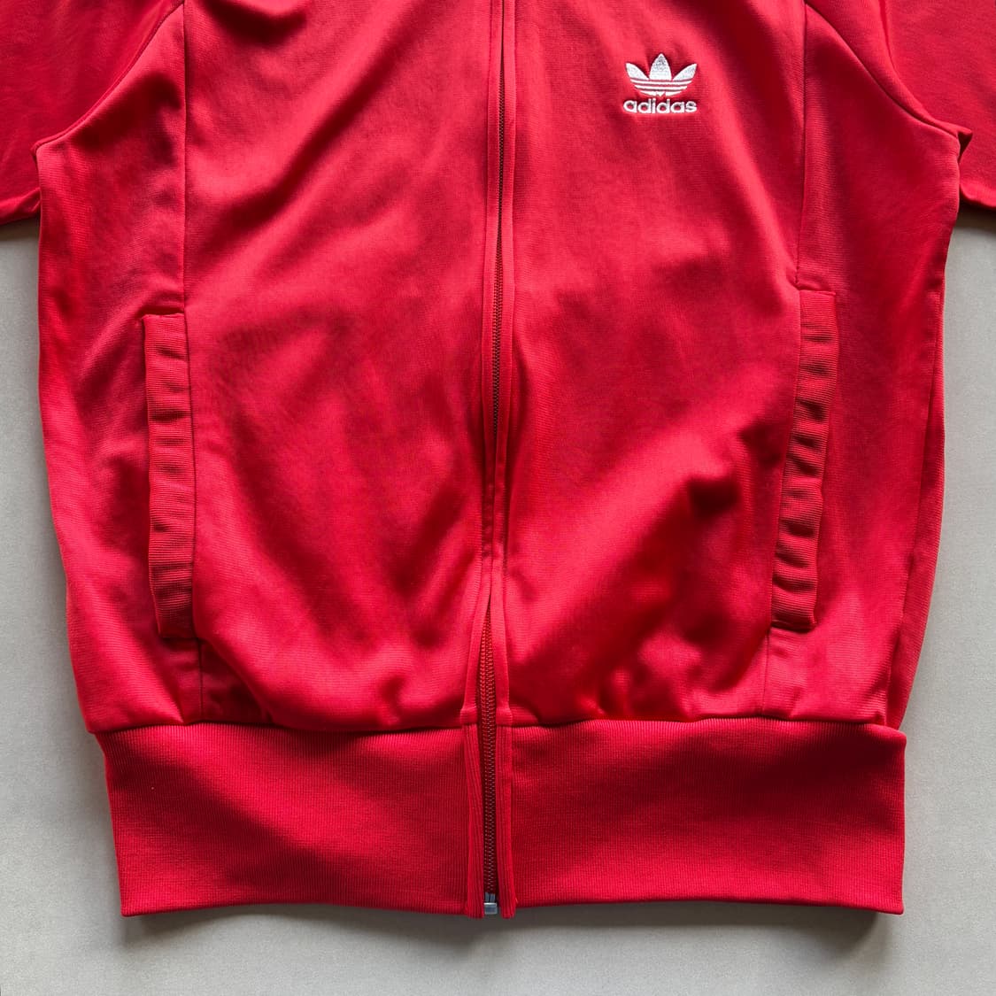 [M]아디다스 슈퍼스타 SST 레드 트랙탑 져지 상품이미지4